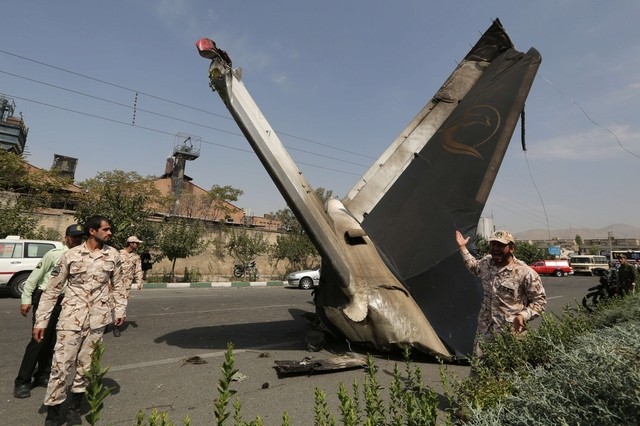 iranian plane crashes