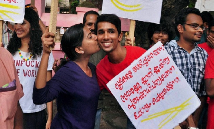 kissoflove on kiss day at Marine drive Kochi