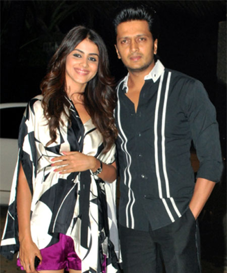 Riteish Deshmukh and Genelia D'Souza blessed with a baby boy