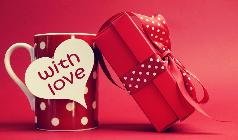 Best Valentine’s Day Gift Ideas for Boyfriend, Him: