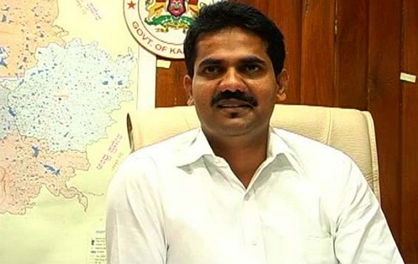 ias-officer-dk-ravi-killed