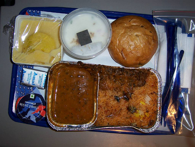 non veg food packets served to jain passengers returning from Sindhu darshan