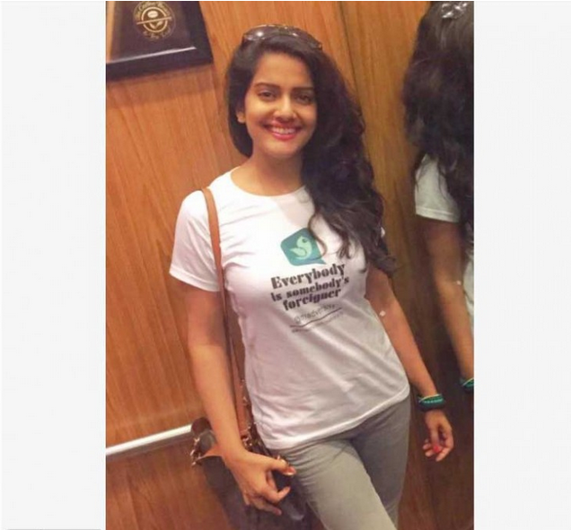 A Man Posted A Vulgar Comment On Actress Vishakha Singh’s Photo. She Gives It Right Back To Him