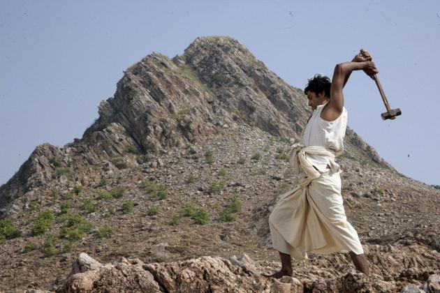 Nawazuddin Siddiqui in Manjhi-The Mountain Man