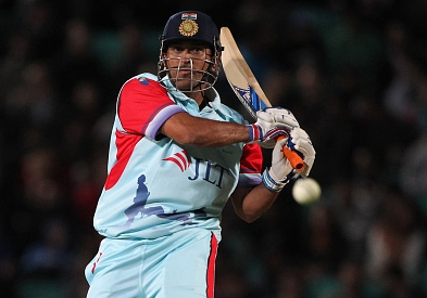 MS Dhoni Stars In UK-Based Charity Match