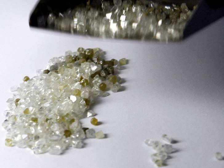 diamonds surgically recovered from bangkok thief