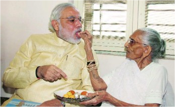Modi pics With His Mother