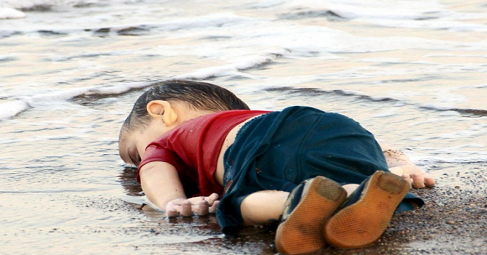 Troubling Image Of Drowned Toddler Captivates, Horrifies