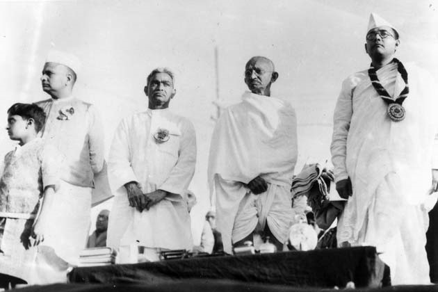 netaji subhash chandra bose with Mahatma gandhi