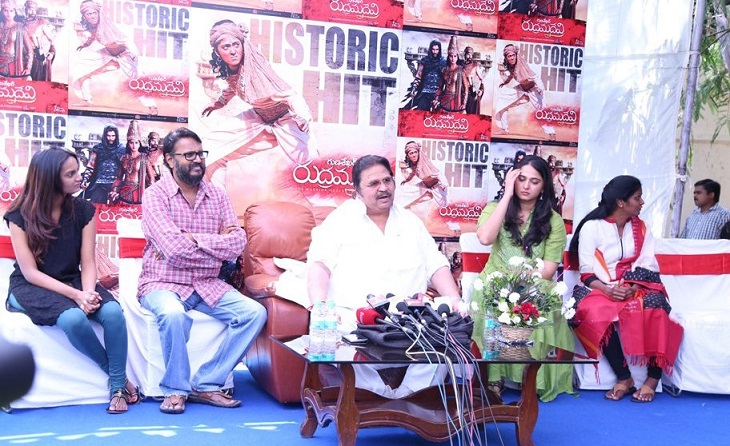 Dasari Narayana Rao Praises Rudramadevi Movie Team 