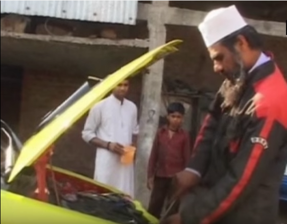 A Mechanic From Madhya Pradesh Invented A Car That Runs On Water