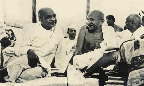 sardar patel Attachment-to-Mahatma
