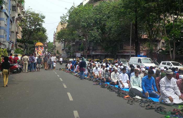 ganapathi immersion mumbai