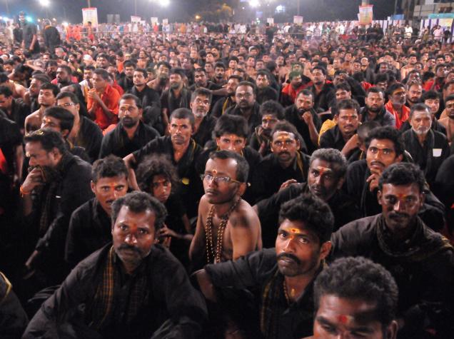Kerala Devaswom chief Wants A Scanner To Stop Menstruating Women From Entering The Sabarimala Temple (3)