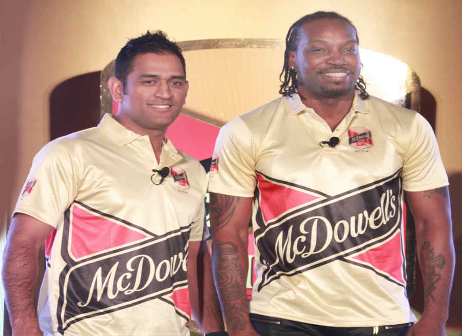 MS Dhoni and Chris Gayle