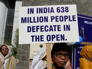 india has 638 million people defecating in opne 