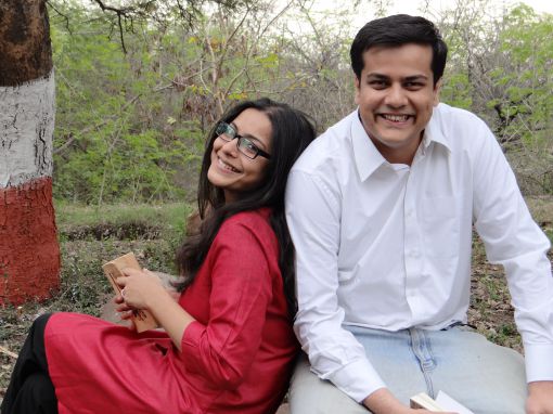 Indian Couple who Quit Their Jobs, Travelled Across India On Just Rs 500 Per Day (1)