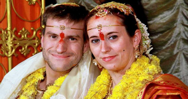 Hyderabad: German Couple Married With Indian Traditions