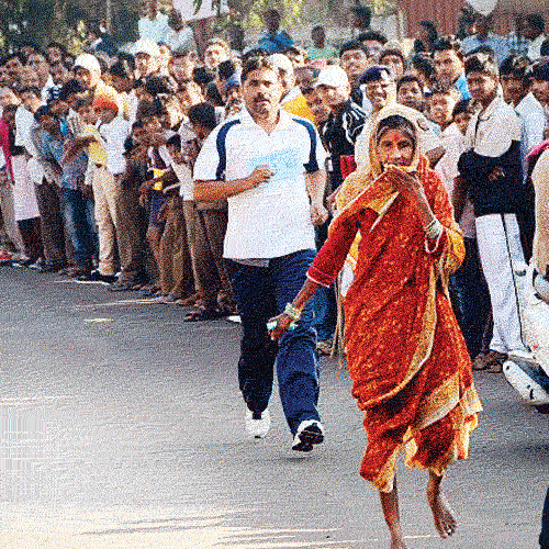 Race with barefoot