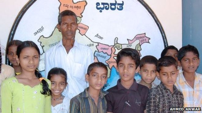 Harekala Hajabba, An Orange Fruit-seller Who Built School For The Poor (4)