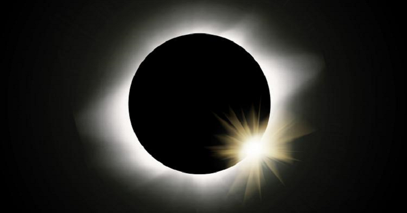 Total solar eclipse on March 9 (3)