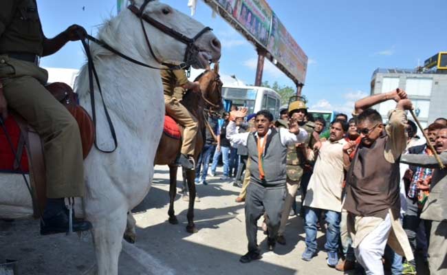 Uttarakhand BJP MLA Breaks Horse Leg (1)