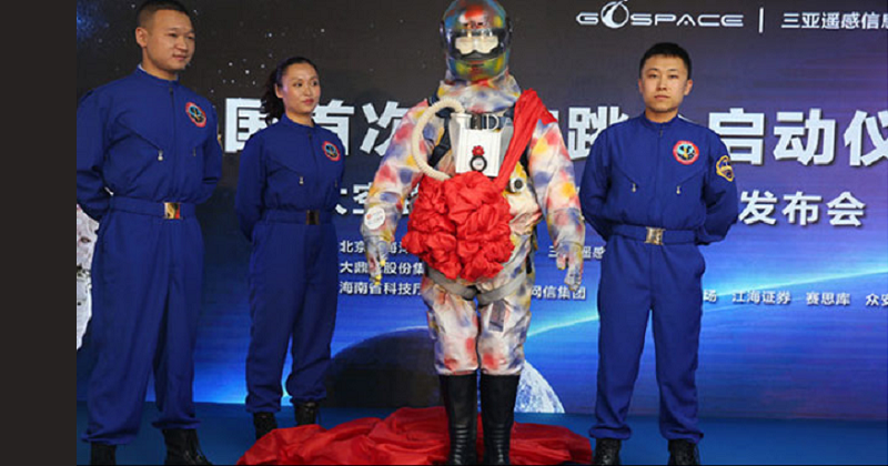chinas-first-ever-space-parachuting-suit_650x400_71463795187
