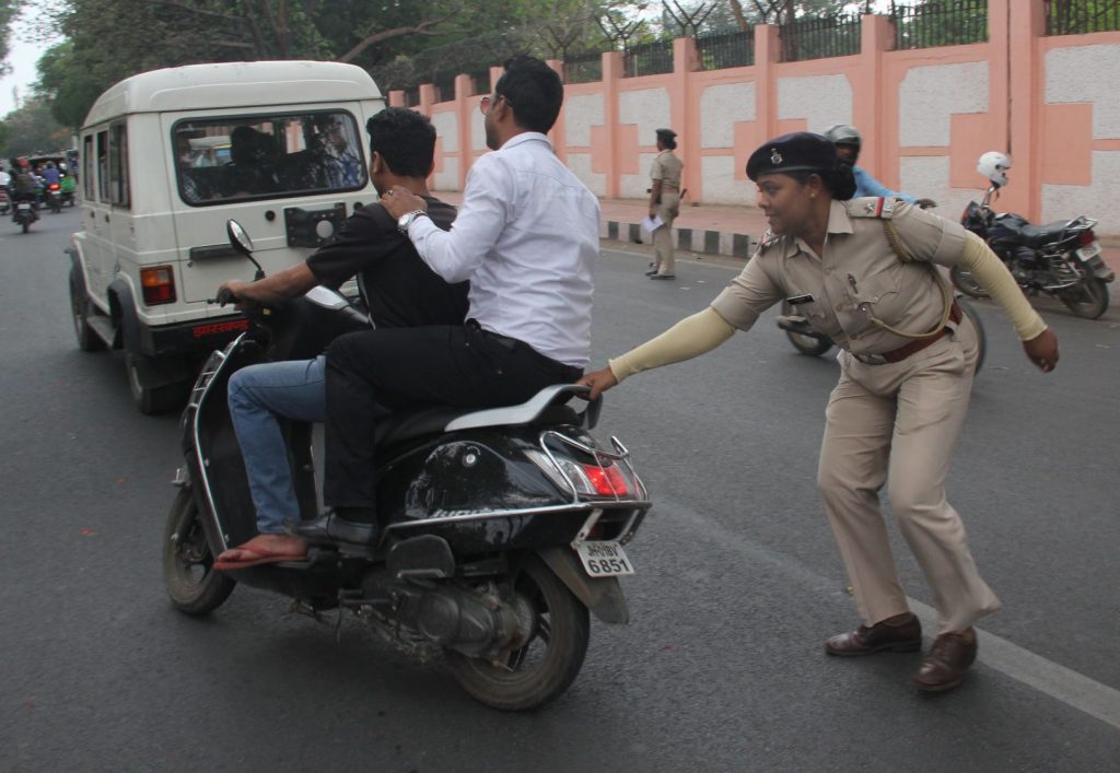 After Being Spotted Without Helmet, Two Men Tried To Run Away Risking A Female Traffic Constable Life (3)