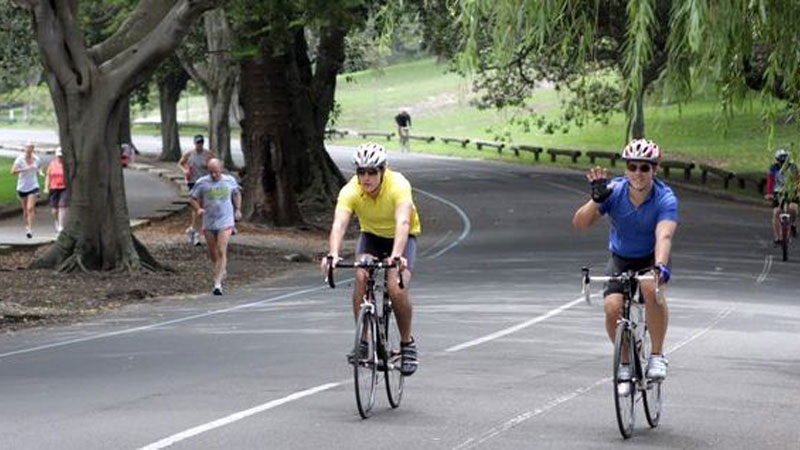 Cycling & Walking May Help Overcome The Health Risks Of Pollution