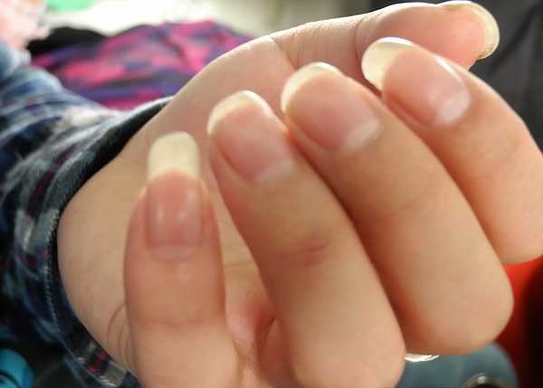 Why Some Men In India Keep Their Little Finger Nail Long (6)