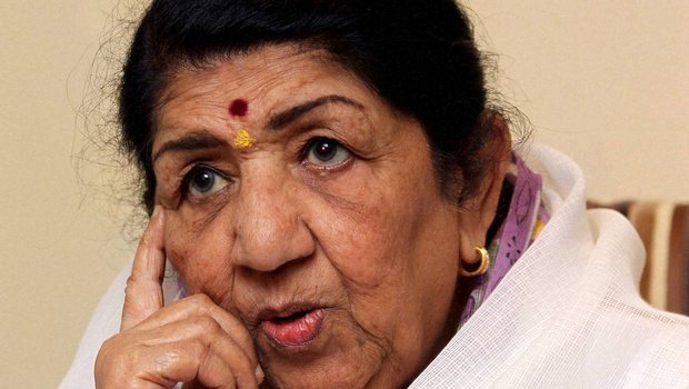 Lata Mangeshkar Finally Reacts To Tanmay Bhat's Controversial Snapchat Video That Jokes About Her (2)