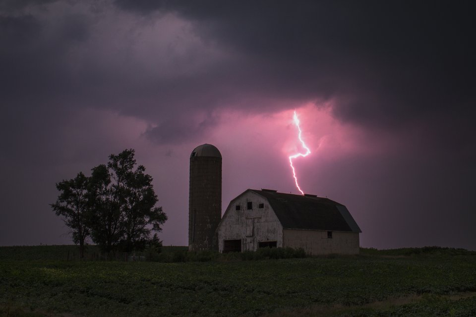 Stunning Images Of 'Nature's Fireworks' (8)