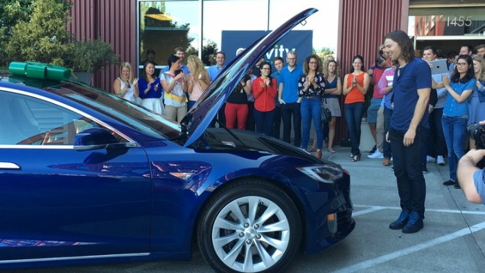 This Boss Raised The Minimum Salary Of His Employees & They Thanked Him By Gifting His Dream Car (2)