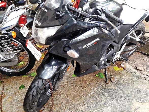 2 lakh Honda CBR