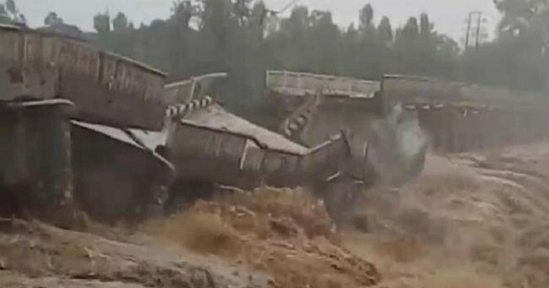 44-year-old bridge collapsed in Himachal