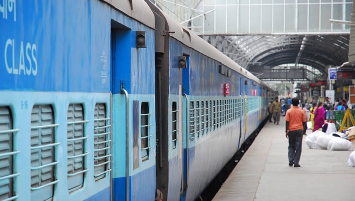 indian-railways-to-introduce-new-on-board-facilities-including-rail-radio-games-and-tv-shows