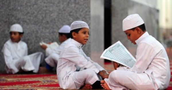 quran teachings by hindu girl to muslim kids