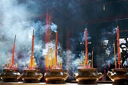 Incense sticks in Hindu rituals
