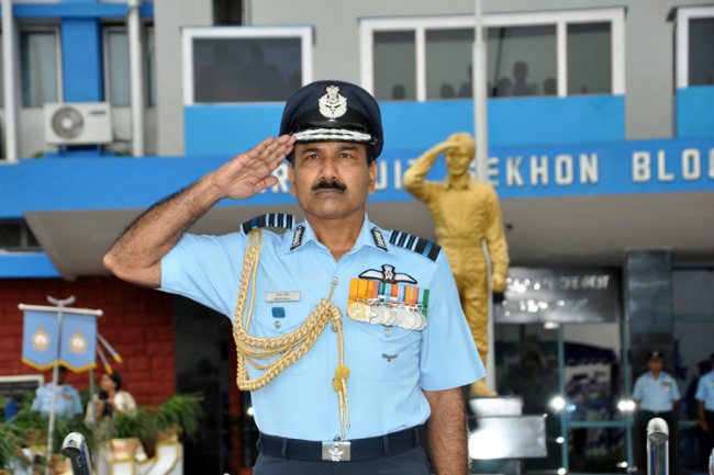 why-the-indian-army-air-force-and-navy-salutes-differ-from-each-other2
