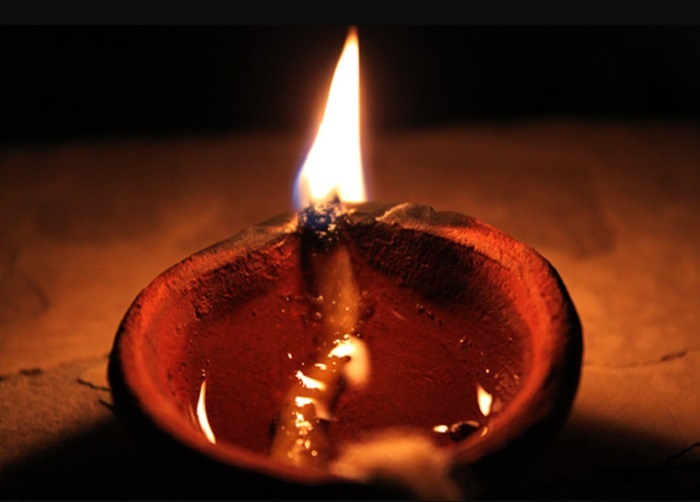 diwali-2016-vedic-remedies-for-money-and-good-luck12