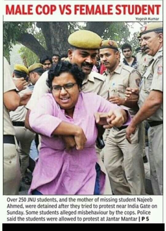 delhi-cop-groping-female-protestor