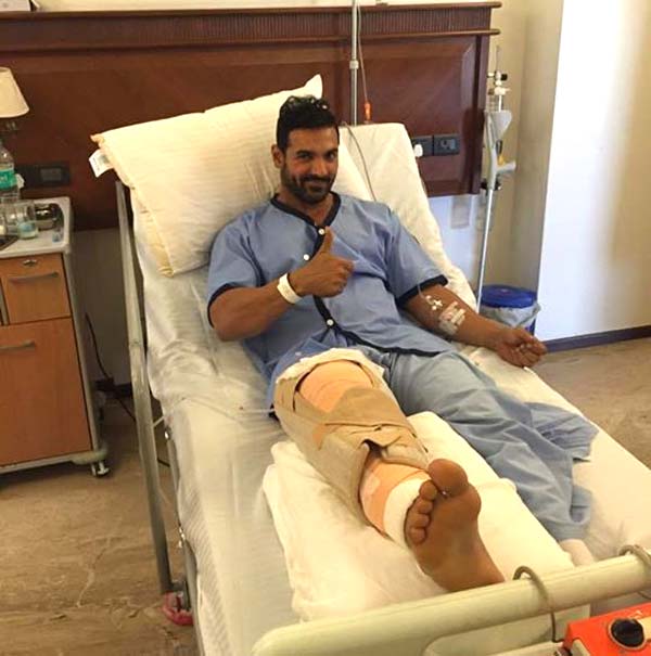 john-abraham-knee-surgery