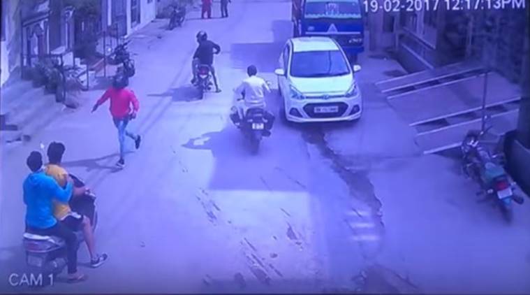 Watch the CCTV Footage Of Man Being Shot Dead In NCR Delhi In Broad Daylight