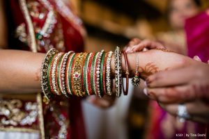 5 Scientific Reasons Why Indian Women Wear Bangles (9)