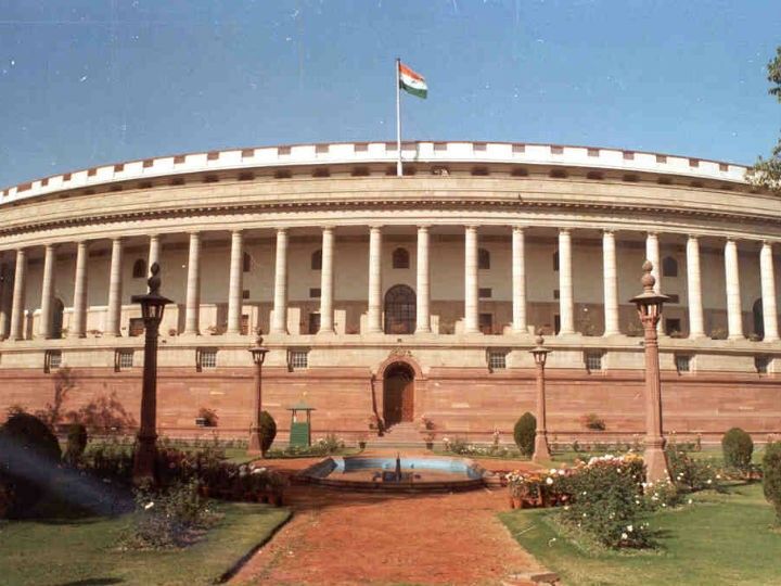 Lok Sabha approves new Motor vehicle amendment bill