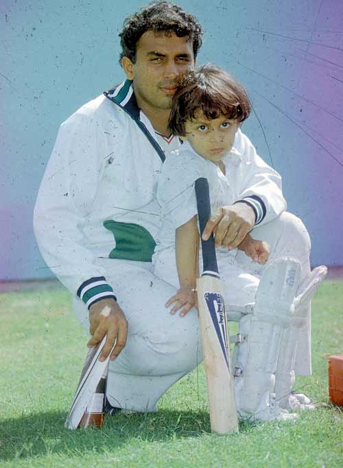 sunil gavaskar with his son