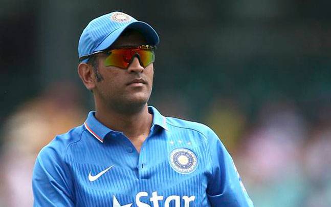 dhoni mistake in champions trophy