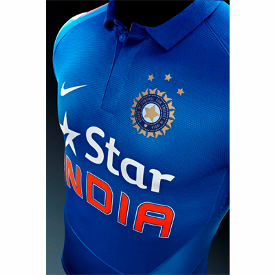 stars on indian cricket team jersey