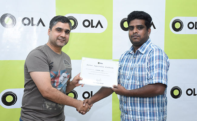 sikandar-khan-mumbai-ola-rewarded