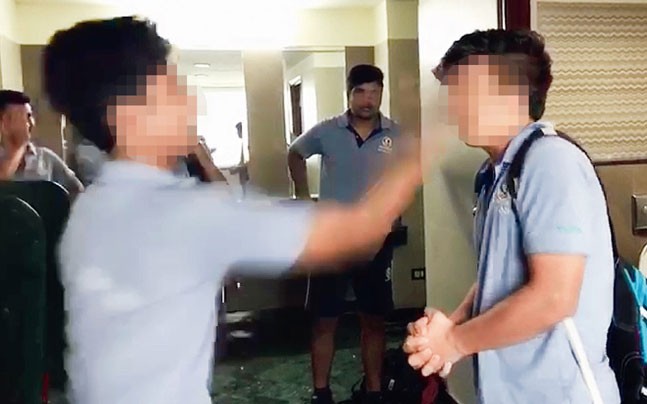boy in noida slapped in school